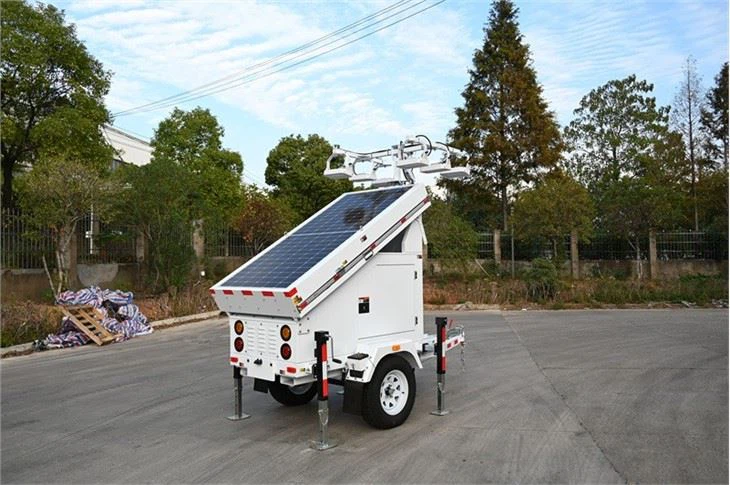 Mobile Solar Light Tower With Solar Generator